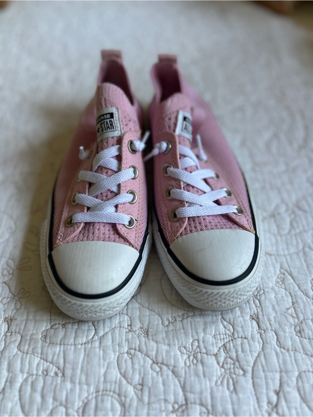 Converse Low Top Sneakers - Light Pink with White
